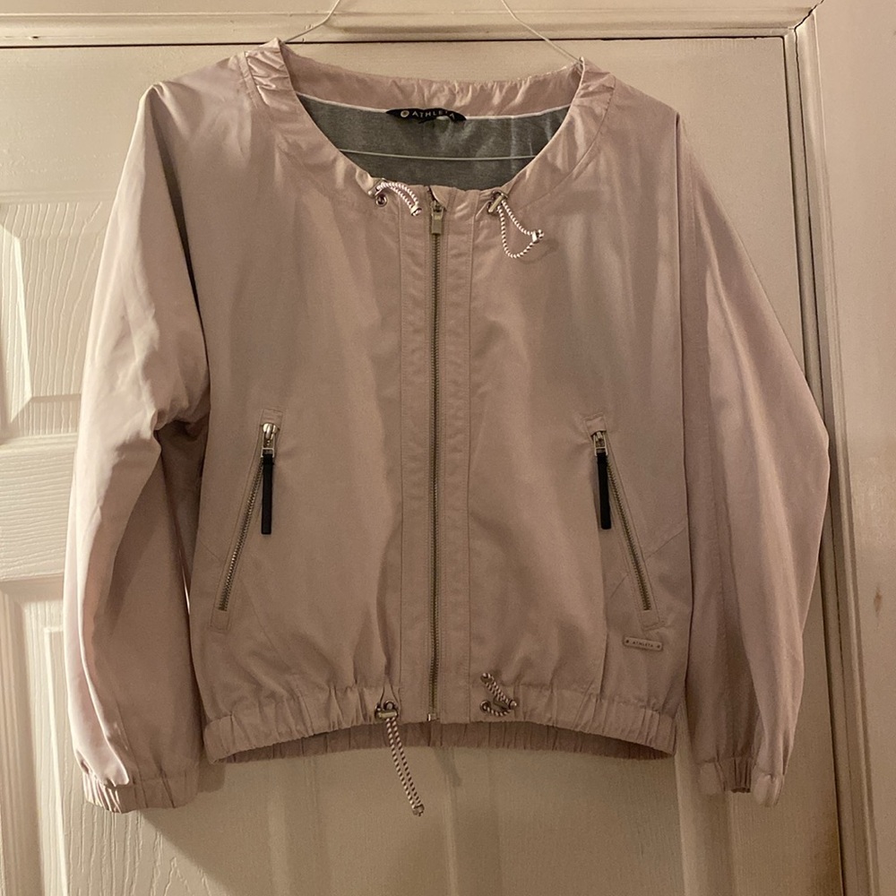 Athleta Chill Bomber S View 2